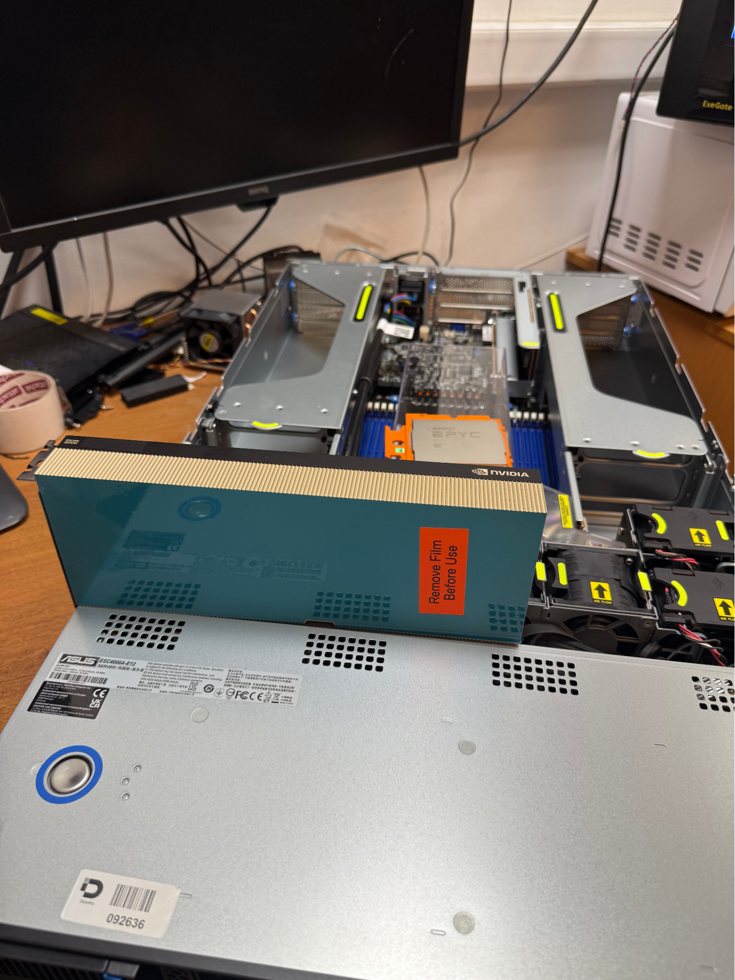 NVIDIA RTX 6000 Blackwell Server Edition: тесты, сравнение с Workstation и RTX 5090, особенности охлаждения
