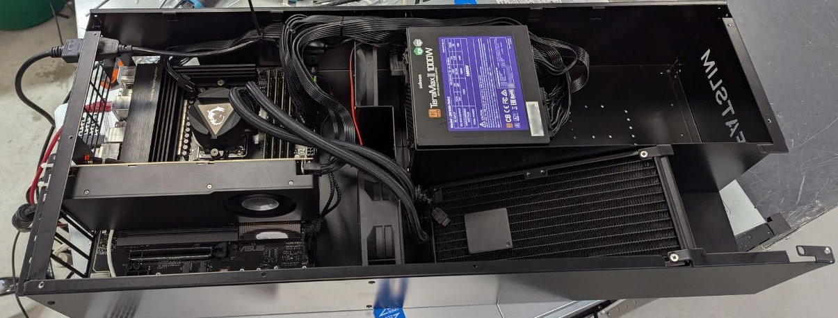 Как в одной стойке мы разместили не 8, а 21 сервер на Core  i9 и Ryzen  9